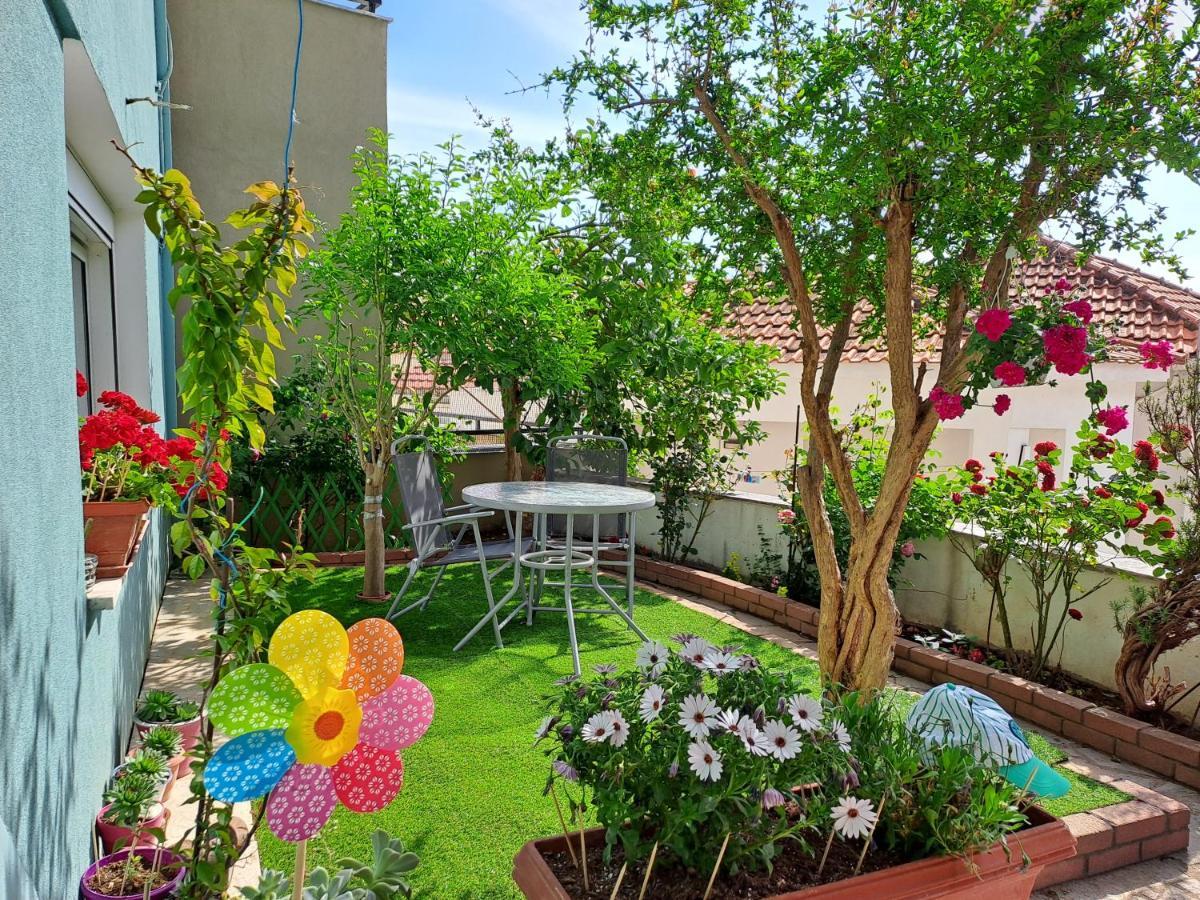 Secret Garden Apartment Kavála Exterior photo