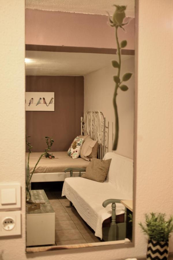 Secret Garden Apartment Kavála Exterior photo